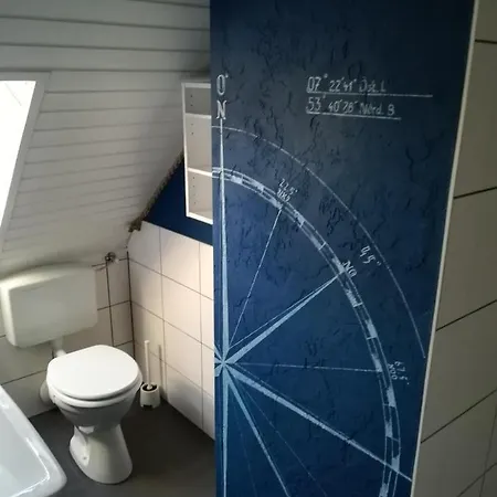 Fewo Kira, Direkt Hinterm Deich Apartamento *